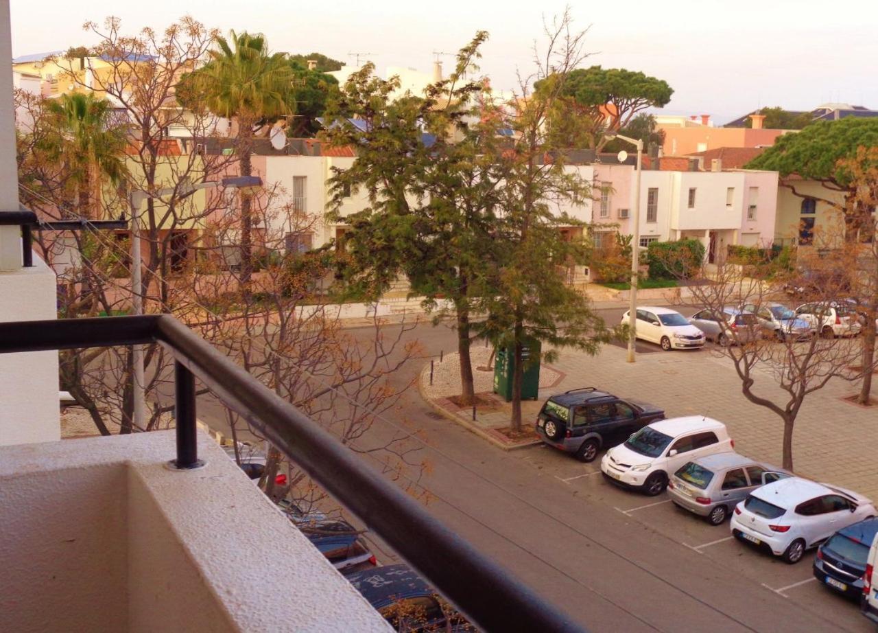 Apartment Poeta Aleixo In Faro Bagian luar foto